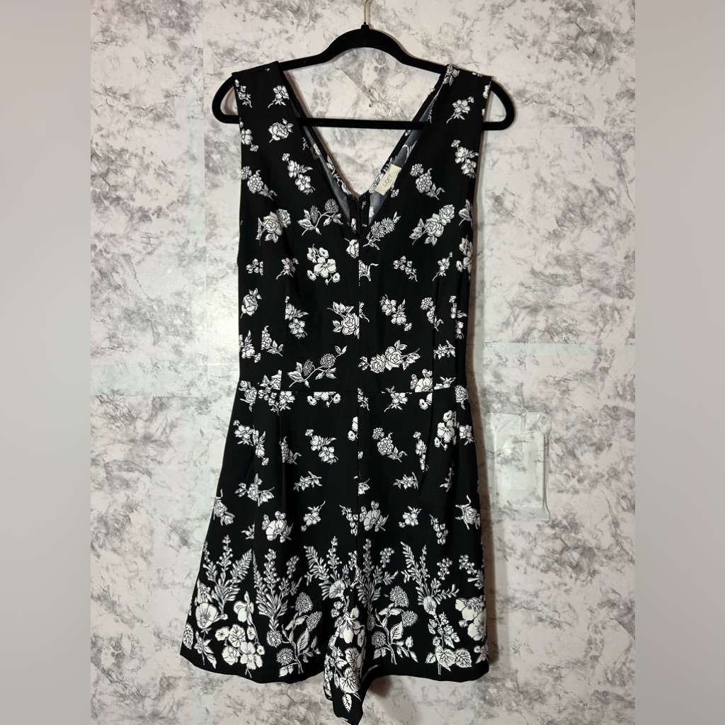 Loft Outlet Floral Romper Shorts Sleeveless V-Neckline Belted Sz 16euc 11